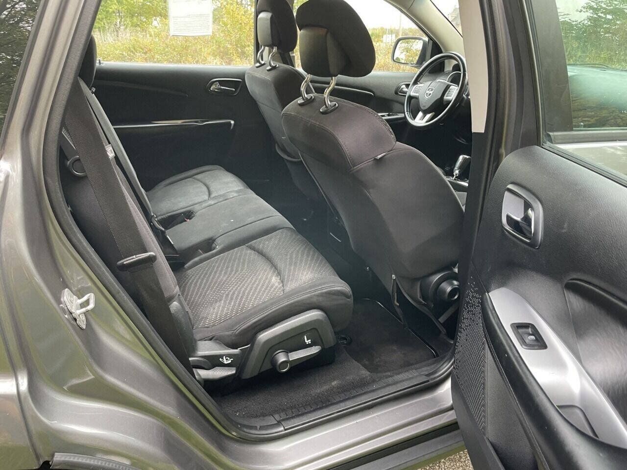 Used 2013 Dodge Journey American Value Package w/ Flexible Seating Group FWD image 23