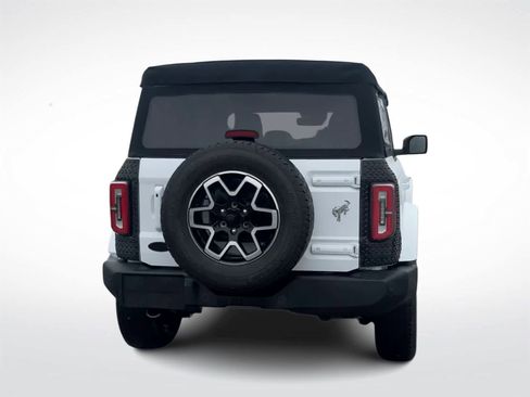 Used 2022 Ford Bronco Outer Banks image 8