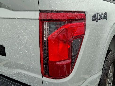 Used 2024 Ford F150 XLT image 10