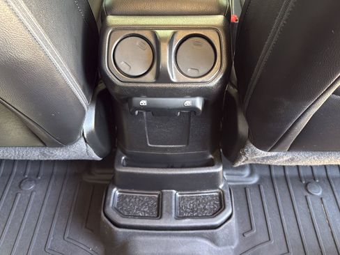 Used 2021 Jeep Wrangler Unlimited Sport AWD/4WD image 44