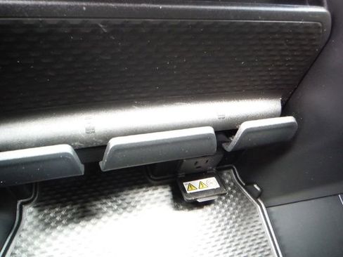 Certified 2024 RAM 1500 Laramie AWD/4WD image 31