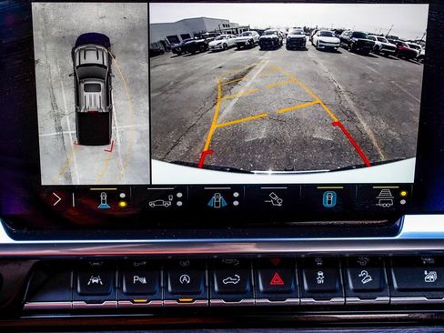 Used 2023 Chevrolet Silverado 1500 LTZ w/ Z71 Off-Road Package image 19