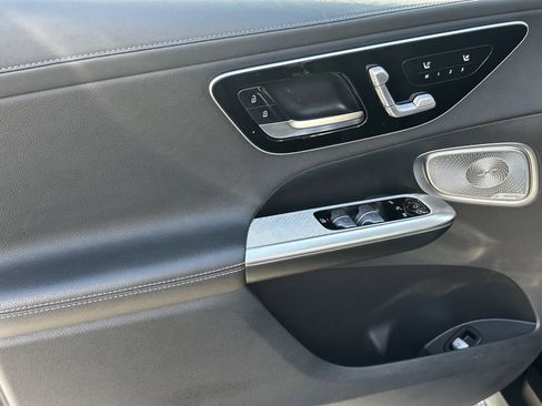 Certified 2023 Mercedes-Benz GLC 300 4MATIC image 11