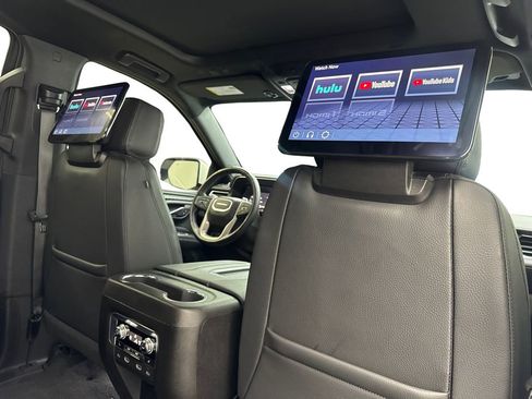Used 2023 GMC Yukon Denali w/ Denali Reserve Package AWD/4WD image 48