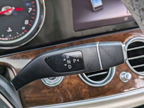Used 2018 Mercedes-Benz E 300 image 15