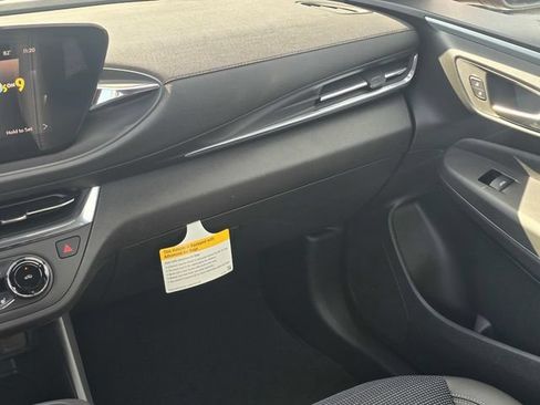 New 2026 Buick Envista Preferred w/ Convenience I Package FWD image 16