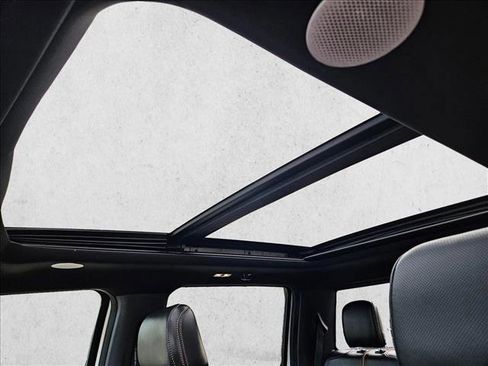 Used 2022 Ford F150 Platinum w/ Equipment Group 701A High image 16