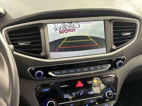 Used 2018 Hyundai Ioniq Limited image 19