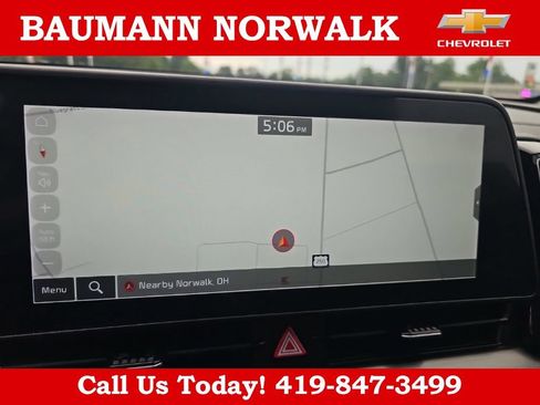 Used 2025 Kia Sportage EX FWD image 25