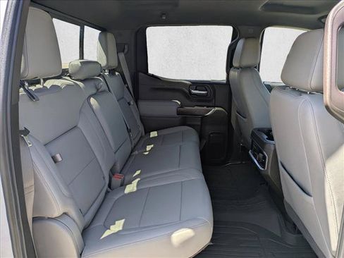 Used 2021 GMC Sierra 1500 SLT w/ SLT Premium Plus Package AWD/4WD image 20