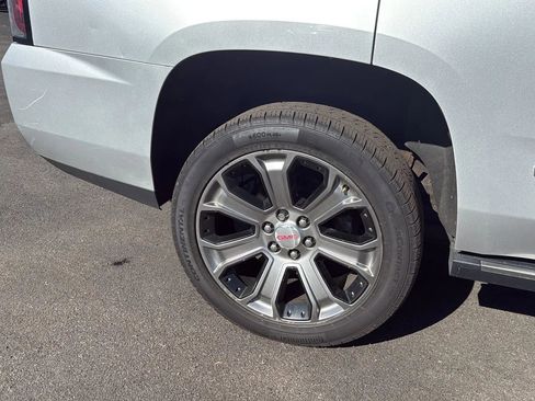 Used 2018 GMC Yukon Denali w/ Denali Ultimate Package image 18