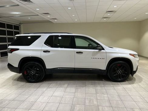 Used 2020 Chevrolet Traverse Premier w/ Redline Edition image 6