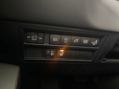 Used 2024 Toyota Tundra Limited image 26