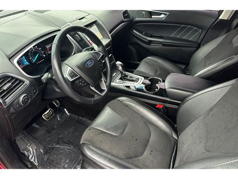 Used 2018 Ford Edge Sport image 11