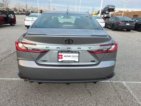 New 2026 Toyota Camry SE FWD image 6