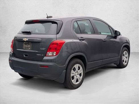 Used 2016 Chevrolet Trax LS w/ LPO, Protection Package FWD image 6