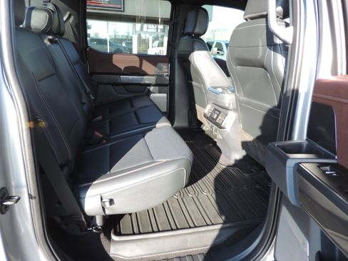 Used 2022 Ford F150 Lariat w/ Equipment Group 502A High image 19