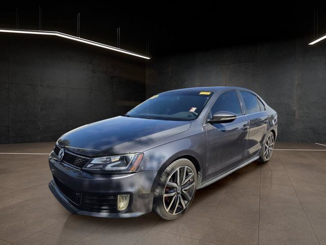 Used 2014 Volkswagen Jetta GLI Autobahn FWD image 2
