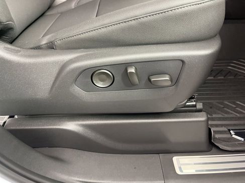 New 2026 Chevrolet Silverado 1500 LTZ AWD/4WD image 10