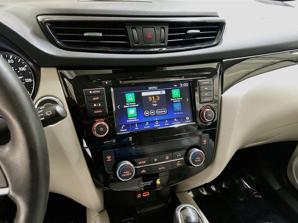 Used 2019 Nissan Rogue Sport SL FWD image 15