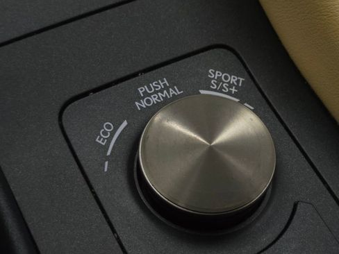 Used 2015 Lexus RC 350 AWD image 4