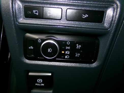 Used 2023 Ford F150 XLT w/ Equipment Group 302A High image 14