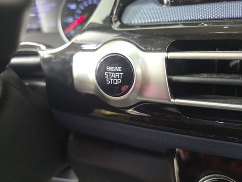 Used 2023 Kia Seltos S image 25