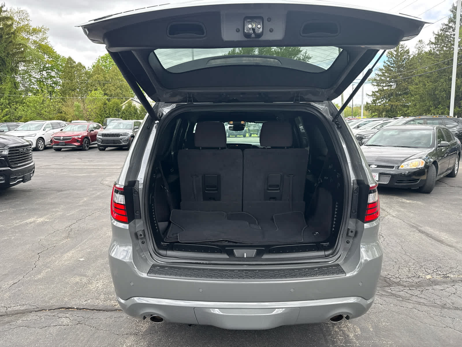 Used 2023 Dodge Durango GT AWD/4WD image 17
