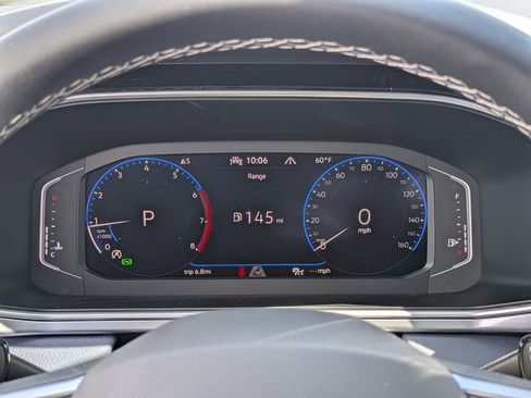 New 2026 Volkswagen Taos SEL image 14