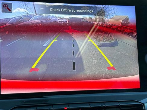 Used 2024 Jeep Compass Limited w/ High Altitude Package image 15