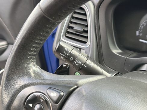 Used 2019 Honda HR-V EX-L image 17