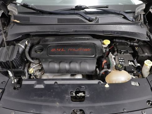 Used 2018 Jeep Compass Sport image 24