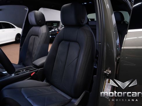 Used 2022 Audi Q3 2.0T Premium Plus w/ Premium Plus Package image 28