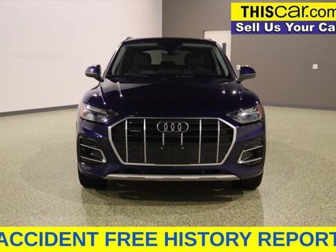 Used 2021 Audi Q5 2.0T Premium Plus w/ Premium Plus Package AWD/4WD image 3