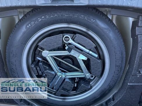 Certified 2024 Subaru Crosstrek 2.5i Limited image 17