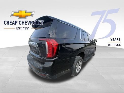 Used 2023 GMC Yukon SLE AWD/4WD image 6