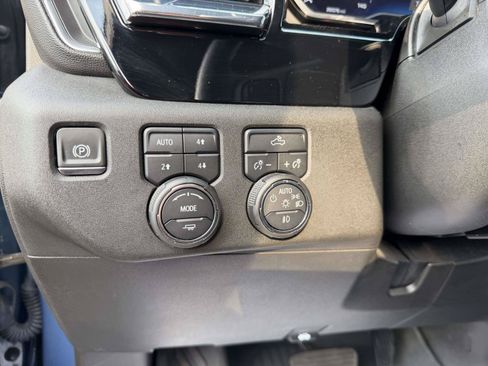 Certified 2024 Chevrolet Silverado 1500 RST w/ Z71 Off-Road Package AWD/4WD image 21