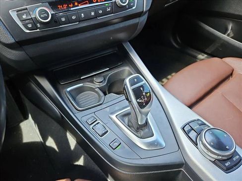 Used 2014 BMW M235i Coupe image 11