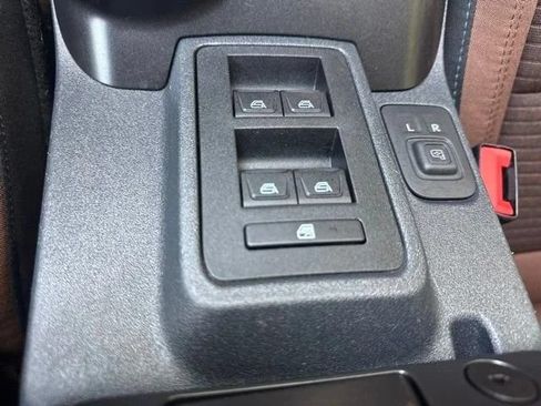 Used 2021 Ford Bronco Outer Banks AWD/4WD image 28