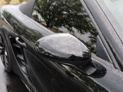 Used 2024 Porsche 718 Boxster RWD image 15
