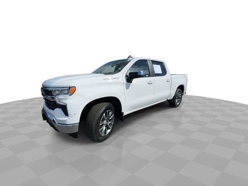 Certified 2025 Chevrolet Silverado 1500 LT w/ Leather Package AWD/4WD image 4