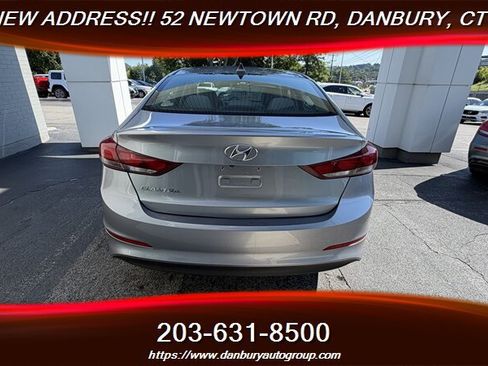 Used 2017 Hyundai Elantra SE FWD image 4