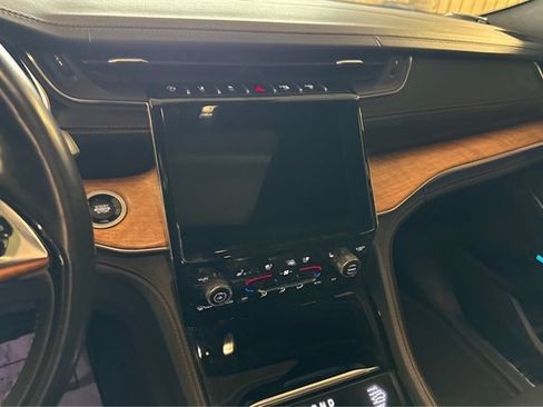 Used 2021 Jeep Grand Cherokee L Summit image 13