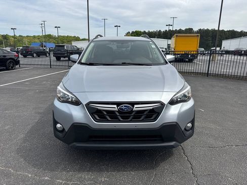 Used 2022 Subaru Crosstrek 2.0i Premium w/ Popular Package #3 AWD/4WD image 3