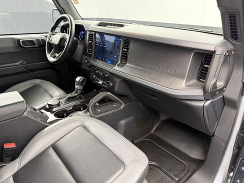 Used 2024 Ford Bronco Big Bend image 46