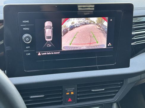 Used 2025 Volkswagen Jetta Sport FWD image 22