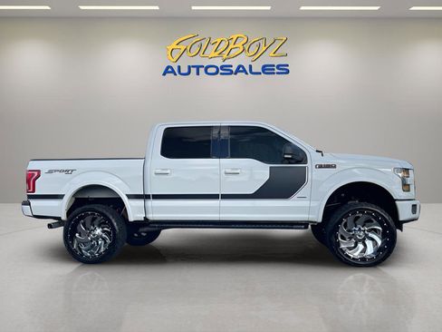 Used 2017 Ford F150 XLT w/ Equipment Group 302A Luxury image 2