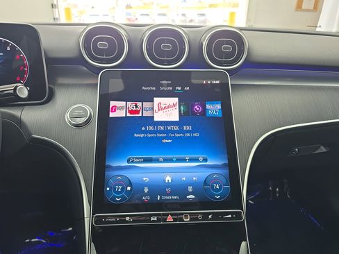 Used 2025 Mercedes-Benz C 300 Sedan image 20