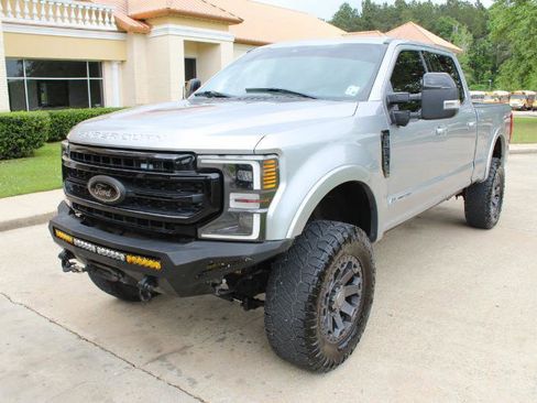 Used 2020 Ford F250 Lariat AWD/4WD image 8