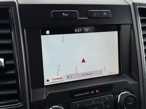 Used 2018 Ford F150 XLT w/ Equipment Group 302A Luxury image 22